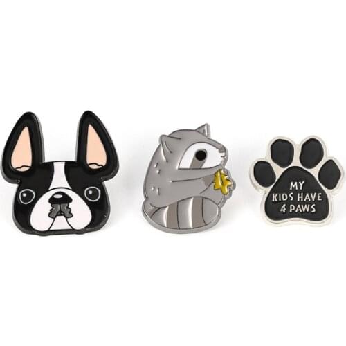 Cute Animal Raccoon Metal Enamel Brooch Fashion Lapel Badge For Women Hot Scarf Pin For Man Suit Jckets Coat Charm Jewelry