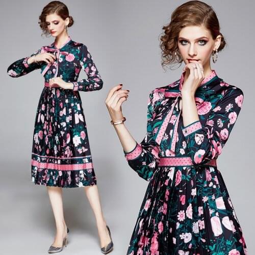 Spot film - Europe and the United States womens bow tie lead long sleeve waist pleated printing render dress