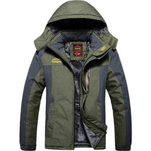 Winter Thicken Fleece Hiking Jackets Men Outdoors Waterproof Military Parkas Mens Windbreaker Hunting Mountaineering Rain Jacket