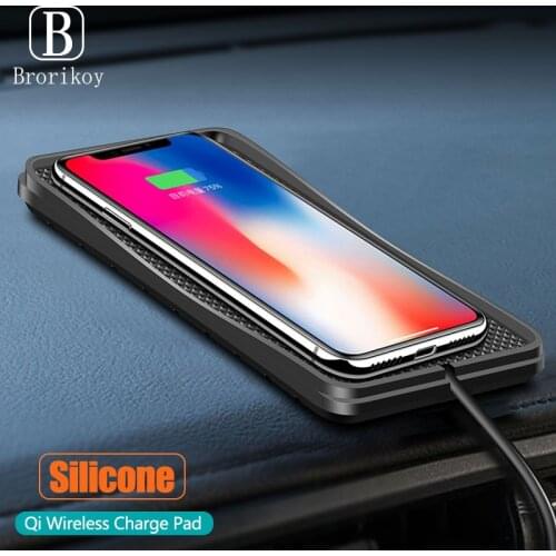 Qi Wireless Fast Charger Silicone Car Charger Pad 10W Wireless Charging Dock For Samsung S20 S10 Note 10 iPhone 11 Pro Max XR X