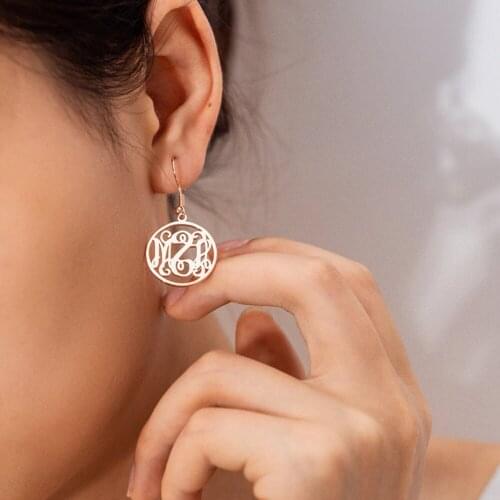 Customized Round 3 Letter Earrings Fashion Personality Stainless Steel Letter Earrings Ladies Gifts