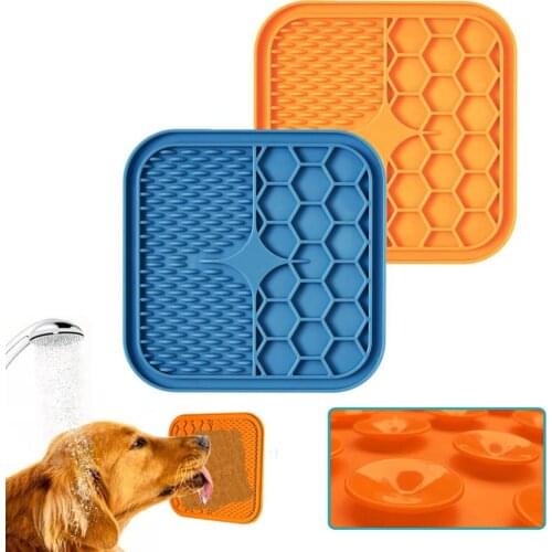 15x15cm Pet Lick Pad Slower Feeder Pad Cats Dog Mat Feeding Dogs Licking Mat Pet Bathing Distraction Pads Silicone Dispenser