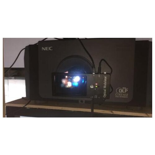 2K 4K cinema dedicated single polarization 3D device system passive polarization 3D converter