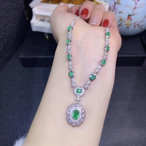 Natural green Emerald Necklace Natural Gemstone Pendant Necklace 925 sliver Luxurious charm Sun flower women party gift Jewelry