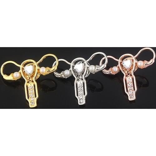 2020 Womans Womb Shape Pins Gynecology Medicine Badge Lapel Jewelry For Doctor Nurse Medical Stethoscope Brooches Respect Gift