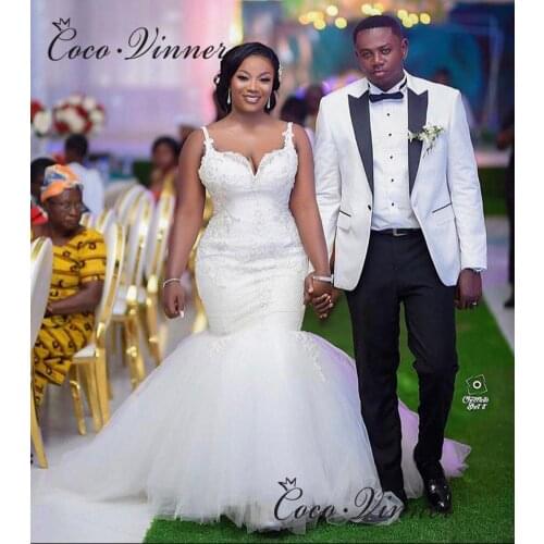 Sexy Straps White Mermaid Wedding Dresses Africa New Fashion Elegant Bride Dress 2021 Lace Appliques ON neck With Beading W0805