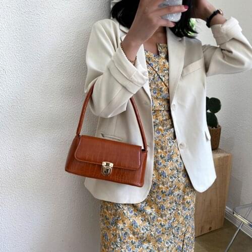 Crocodile Pattern Shoulder Bag Women 2021 Solid PU Leather Handbags Female Saddle Bag Vintage Underarm Bag Luxury Handbags Sac