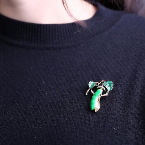 Women Brooch Pin Pea Pod Shape Faux Pearl Rhinestone Inlaid Brooch Pin Women Shirt Collar Jewelry Womans accesories