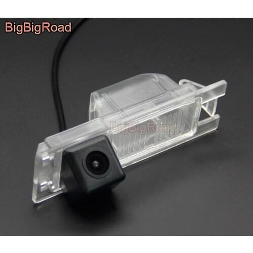 BigBigRoad Car Rear View Camera For Alfa Romeo Giulietta 940 2010 - 2014 2015 AR GT Nuvola Spider 940 MiTo AR Furiosa 2007-2016