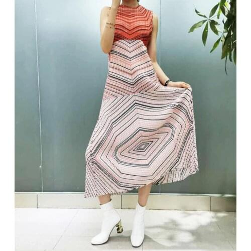Pleated Digital Print Long Dress Sleeveless Hem Split Pleated Dress