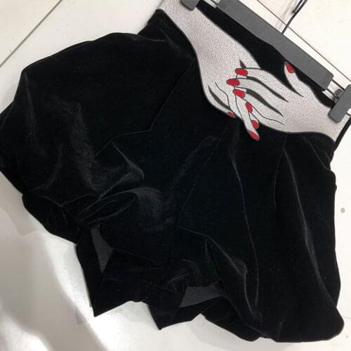 Autumn New Vintage Retro Velvet Bloomers Bud Female Design High Waist Embroidery Black Casual Shorts