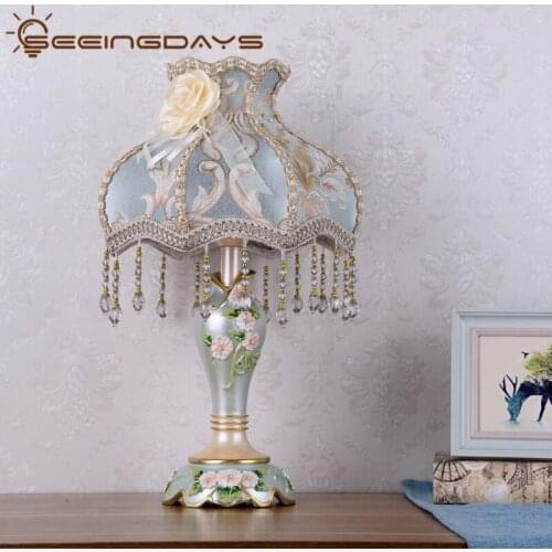 Pastoral Table Lamp Bedroom Bedside Lamp Simple Modern Romantic and Creative European Princess Wedding Room Warm Bedside Lamp