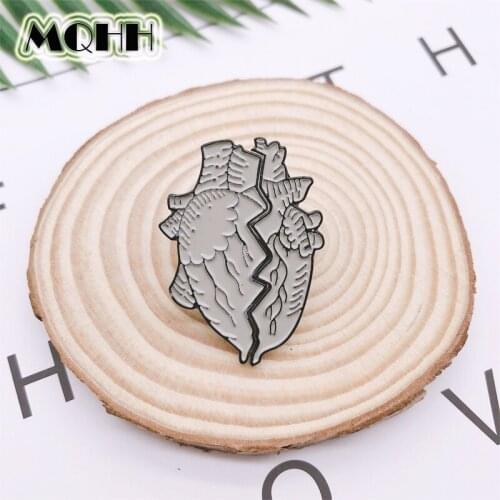 Cartoon Dark Halloween Gift Stitching Gray Heart 2/Set Enamel Heart Alloy Badge Denim Clothes Bag Pin Punk Woman Jewelry