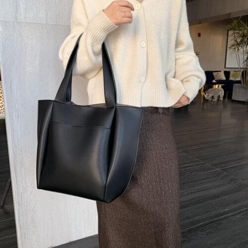 Designer PU Leather Shoulder Bags For Women 2021 Chain High Capacity Handbags Travel Luxury Hand Bag Female Large Shoulder Bag