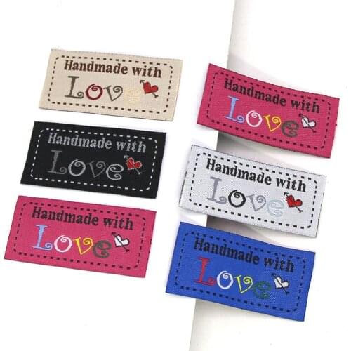 50Pcs Hand Made With Love Cloth Tags Handmade Labels For Clothes Sewing Label Tag DIY Hat/Gift/Bag Garment Accessories 50x25MM