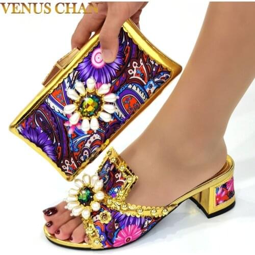 2021 Nigerian New Elegant Women Shoes and Bag Set full of Rhinestone Mixing Metal Decoration in Orange Color for Party