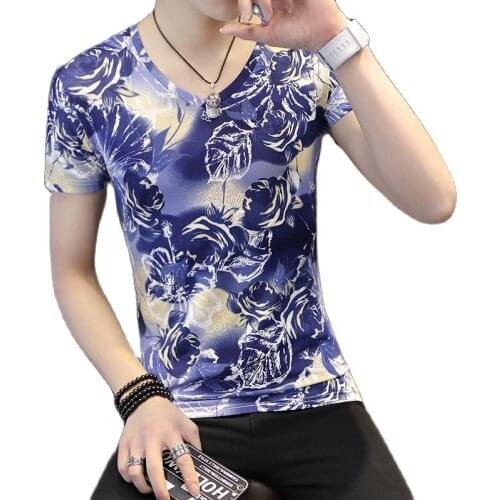 Summer Korean ice silk mens short sleeve T-shirt, figure-flattering V-neck, half-cut sleeve, summer tide, t-shirt suit