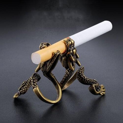 Retro Dragon Modeling Ring Rack Finger Free Clip Brass Opening Adjustable Cigarettes Holder Smoking Accessories Gadgets for Men