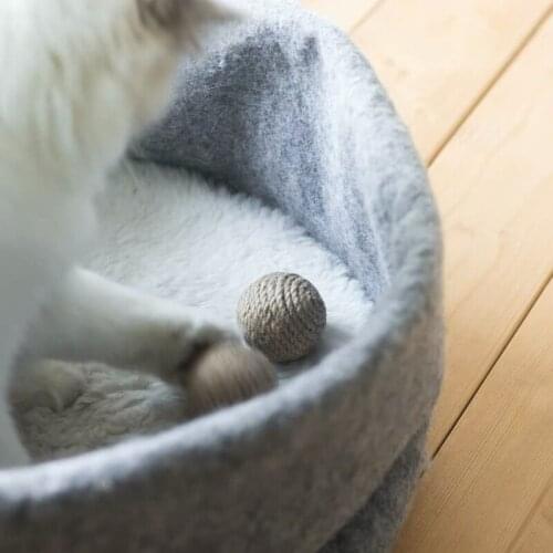 6 PCS Twine Cat Ball Toy With Bell Sound Ball Grinding Claw