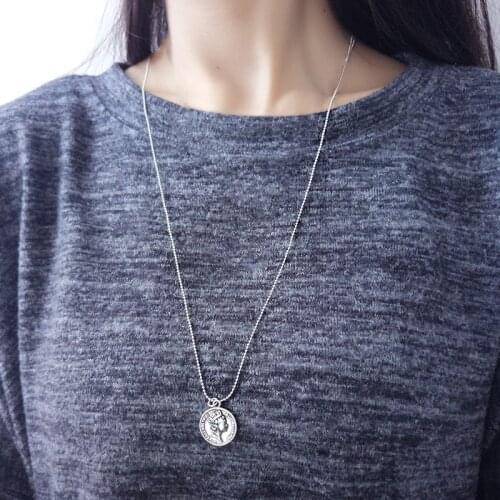Vintage Round Figure Long Pendant Necklace Double-sided Pattern Coin Necklace Female Fine Jewelry