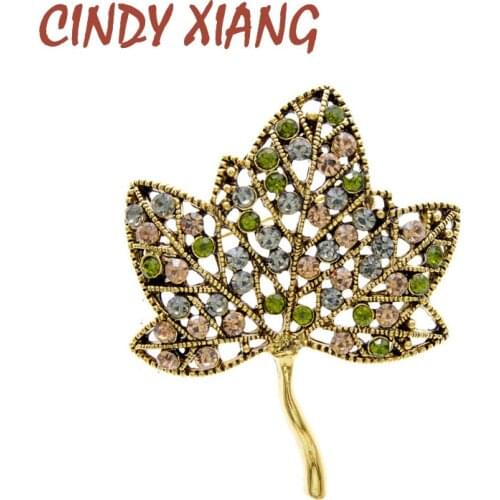 CINDY XIANG Rhinestone Maple Brooch Vintage Fashion Elegant Brooch Pin 2 Colors Available Summer Design High Quality New 2020