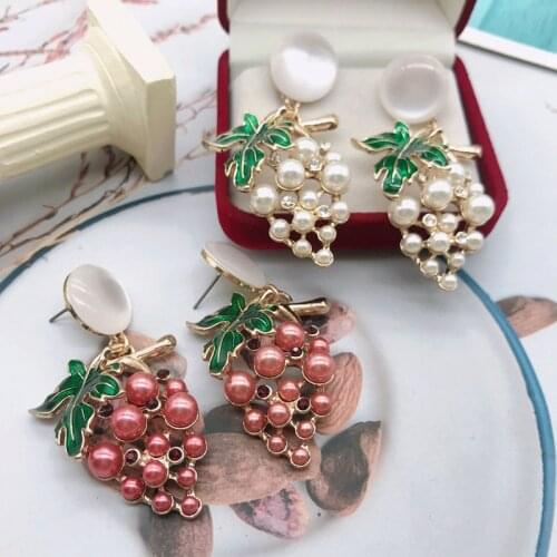Retro Luxury Pearls Earrings, Grape Pendant Statement Plant Brinco For Women Party Jewelry