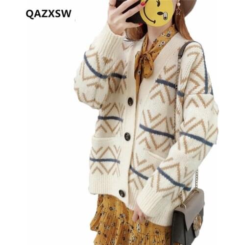 2019 Christmas Sweater Women Autumn And Winter New Loose Korean Students Retro V-neck Knit Jacket Wild Harajuku Style Coat SY087