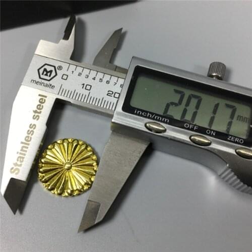  Decoration Accessories Unique Metal Chrysanthemum Model Ornament Delicate Flower Pin Badge Craft