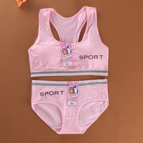 Kids Bras for Puberty Girls Free Size Sports Bra Set Pure Color Soft Underpants Set Young Girl Training Bra Underwear Clothing