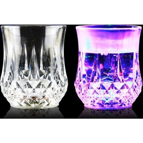 Colorful Beer Bar LED Glow Light Cup Party Flashing Mug Whisky Shot Drink Pineapple Cups Creative Fashion Night Cup Halloween