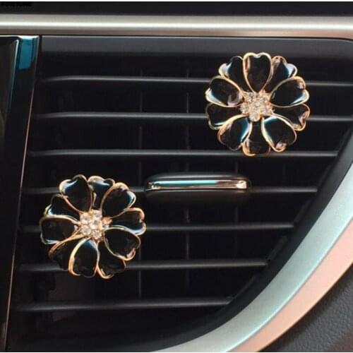 Car Ornament Perfume Clip Daisy Flower Air Freshener Automobiles Outlet Vents Fragrant Diffuser For car Styling Accessories