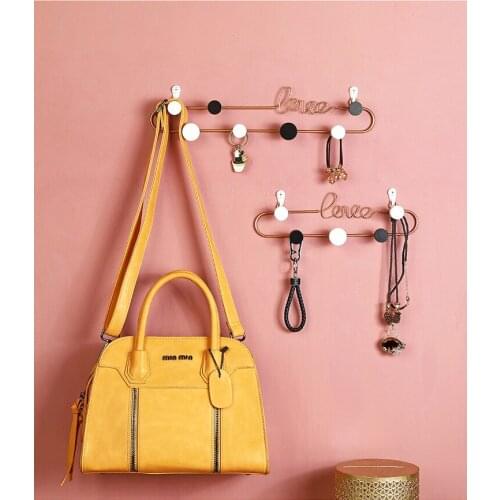 1PC Letter Metal Gold Hooks Coat Rack Wall Bag Handbag Hanger Decoration Fitting Room Bedroom Clothes Scarf Coat Key Hook QA 222