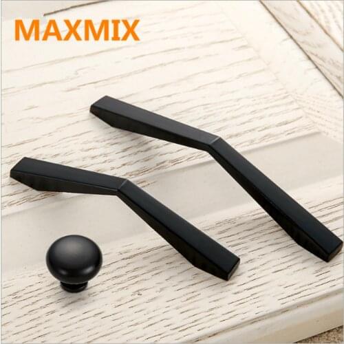 MAXMIX 1PCS Modern Black Bright silver Door Handles Metal Drawer Pulls Kitchen Cabinet Handles and Knobs Furniture Handles