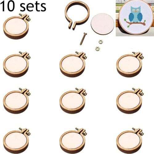 10pcs/set Wooden Mini Embroidery Hoop Ring Cross Stitch Frame DIY Handmade Pendant Crafts Embroidery Circle Sewing Kit