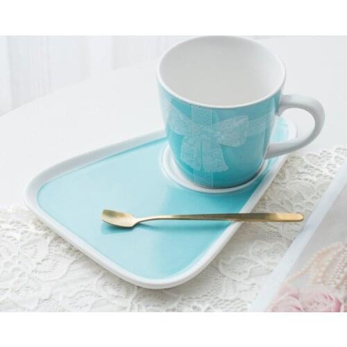 Coffee Cups Breakfast Milk Teacups Ceramic Drinkware With Triangle Tray & Spoons Kitchen Drinking Utensil Wedding Gifts 250ML