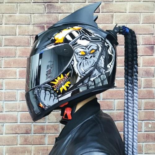 Fashion Motorcycle Helmet Hair Horns Motocross Capacete Full Helmet Cascos Moto Predator Carsh Motorbike Helmet Accessories 310