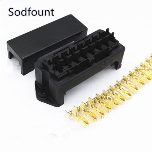 8 Way Black Car Seat Medium Relay Fuse Box Assembly with 16pcs Terminals Car Engine Compartment Insurance Holder Box Mounting