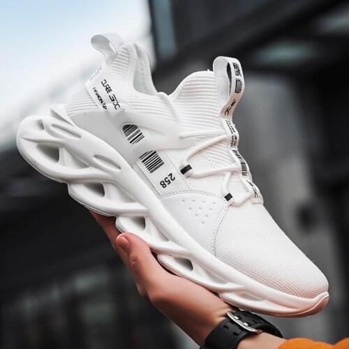 Bottom Flying Woven Sneakers Comfortable and Breathable Mens Running Shoes Lightweight Outdoor Casual Sports Shoes