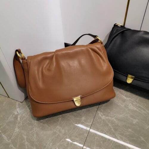 Large Shoulder Office Ladies Bag Soft Pleated Genuine Leather Sling Crossbody Bags Women Vintage Hasp Business Messenger Bag