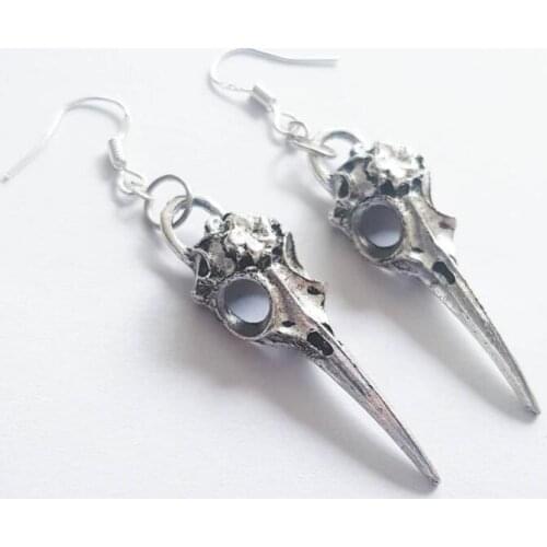 New spiked bird head earrings crow head earrings Halloween earrings skull head earrings crow head creative earrings