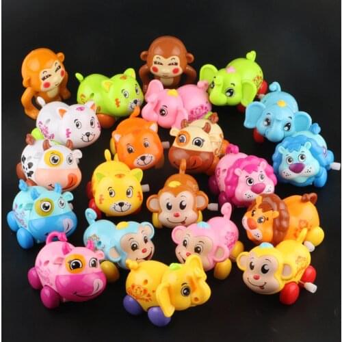 2018 Kids Funny clockwork toy Baby boys Monkey tiger elephant lion design Running Clockwork Spring Toy reborn baby wind up toy