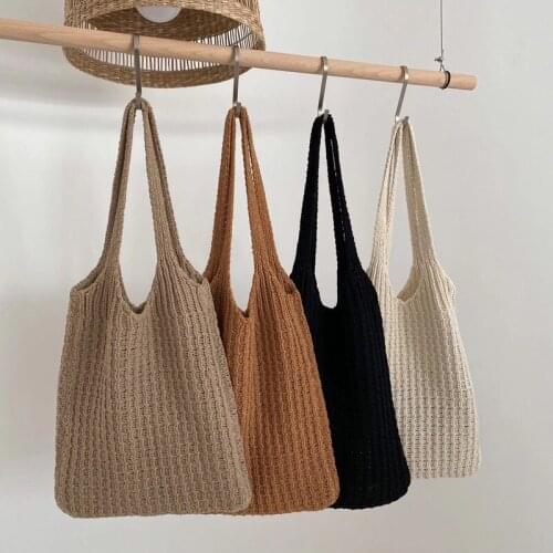Solid Color Casual 2020 New Winter Knitted Women Bags Korean Style Ladies Shoulder Bag Weaved Middle Youth Handbag Whole Sale