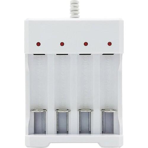 AAA 4 USB Slots Battery Charger Fast Charging Short Circuit Protection AAA and AA Rechargeable Battery Station High Quality