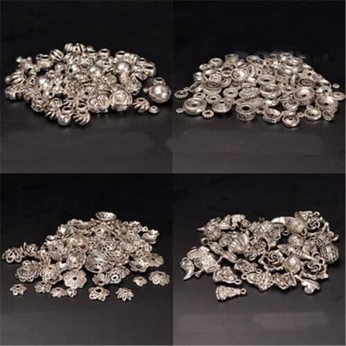 20pcs Random Design Size Alloy Tibetan Spacer Beads Loose Antique Silver Color Flower Charms Beads For Jewelry Making Findings