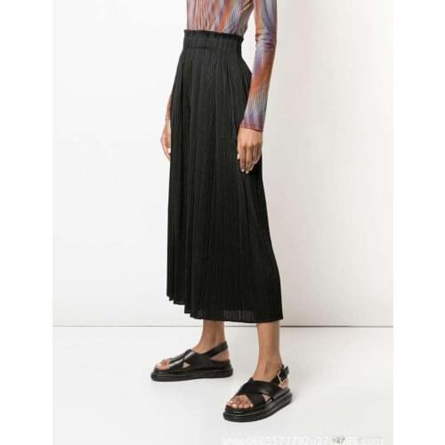 Miyake fold Thai Womens Wear 2019 Summer African leisure trousers fashion direct selling European American manufacturers TP5000