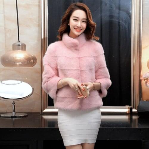 Whole skin short outerwear coats women natural mink fur coat 2019 winter clothing 3 quarter Sleeve stand collar mink fur jackets