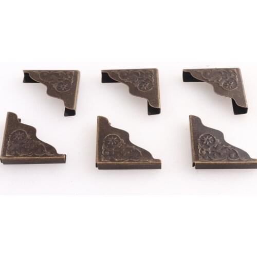 25mm Corner protectors Antique bronze Metal Corners with retro pattern Corner protector for boxes tables and books corner bracke