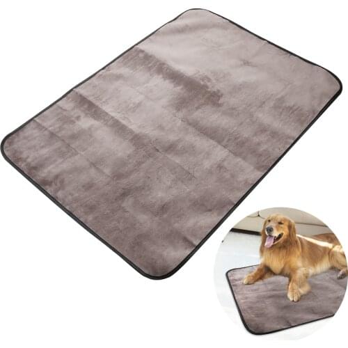 UEETEK Waterproof Pet Blanket 100*70CM Microplush Collapsible Pets Plush Mat Outdoor for Dog Puppy Cat Kitt (Black)
