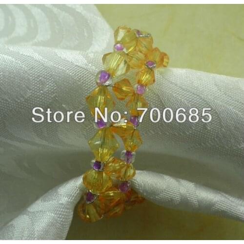 Cheap bulk napkin ring acrylic beades flower, wholesale pearl napkin holder
