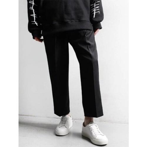 The new mens oversized straight pants are fashionable, simple and classic straight pants